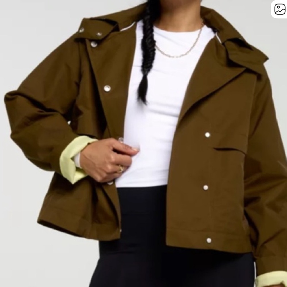 Cropped Olive Trench Jacket with Snap Details